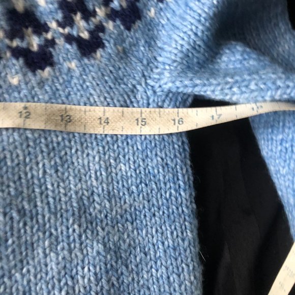 Vintage Hand Knit Chunky, Gorgeous Blue Fair Isle Sweater- Excellent Condition - Picture 5 of 11